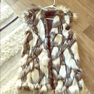 Zara faux fur vest